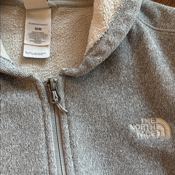 North face jacket. - Picture 6 of 6